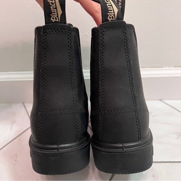 New Blundstone 063 Black Chelsea Dress Boot Size 8.5 Women's - Picture 9 of 13